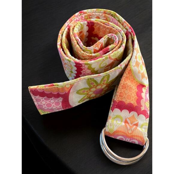 Small Chickadees Preppy D-Ring Fabric Belt Green Orange Floral 1.5 Inch Width - Picture 1 of 5